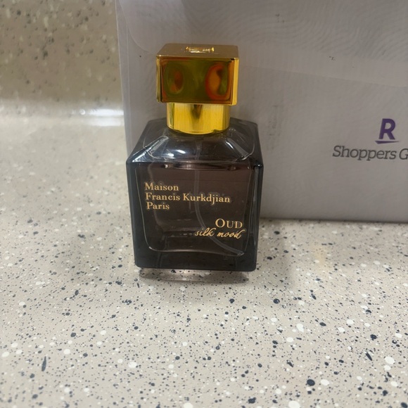 Maison Francis Kurkdjian Oud Silk Mood with Gold Cap